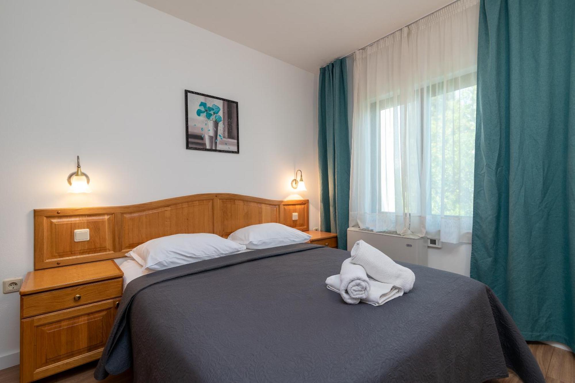 Maca Apartments & Suites Trogir Eksteriør bilde