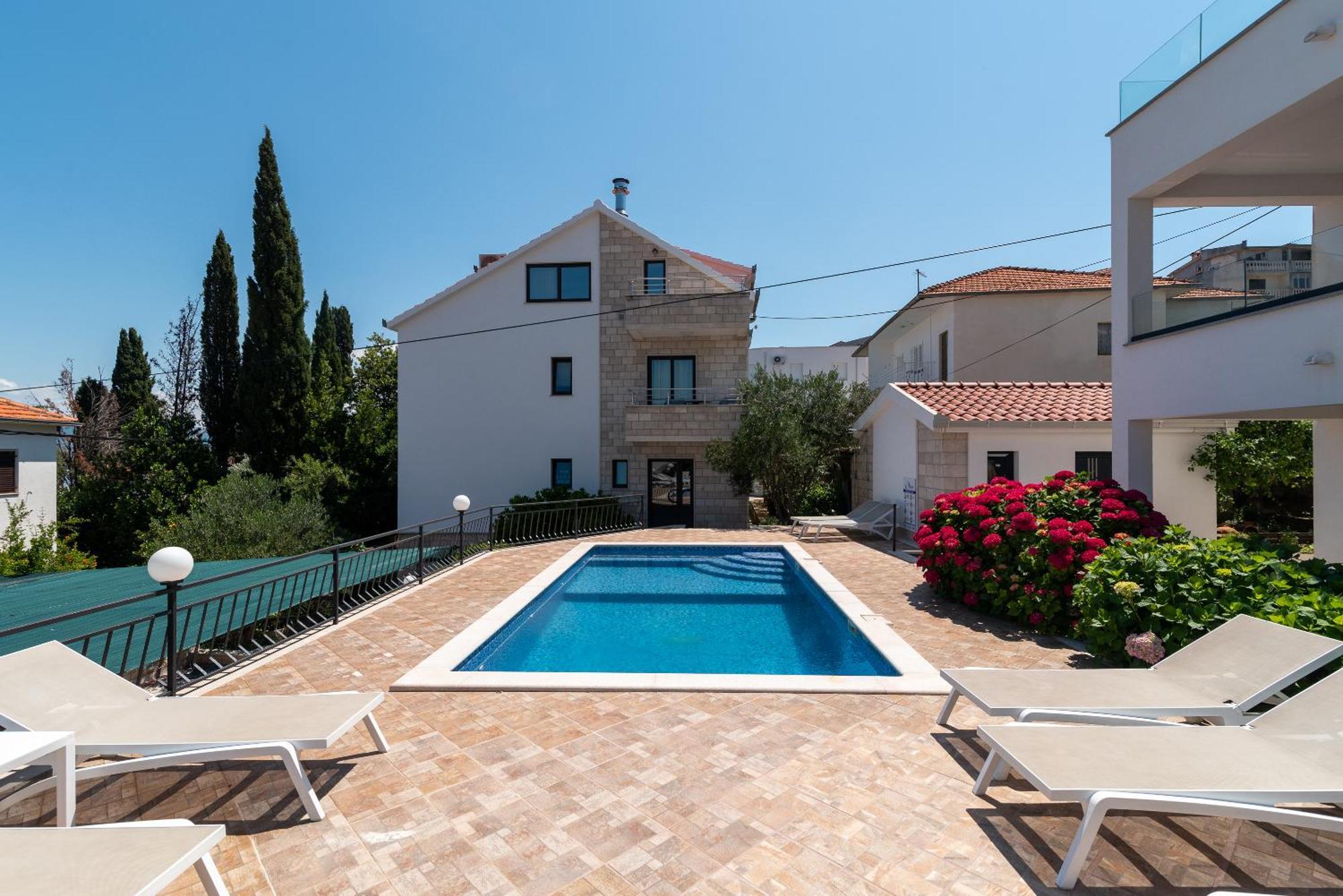 Maca Apartments & Suites Trogir Eksteriør bilde